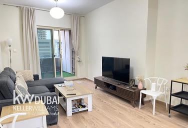 1-BD Apartment Sale, 824 sq. ft., Icon Tower 2, JLT Cluster L, Jumeirah Lake Towers, Dubai, UAE #1