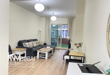 1-BD Apartment Sale, 824 sq. ft., Icon Tower 2, JLT Cluster L, Jumeirah Lake Towers, Dubai, UAE #3