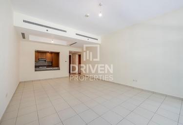 1-BD Apartment Sale, 1,000 sq. ft., Bay Square Building 9, Bay Square, Business Bay, Dubai, UAE #1