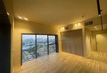 2-BD Apartment Sale, 1,000 sq. ft., Park View Tower, Jumeirah Village Circle, Dubai, UAE #2