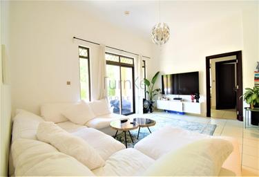 2-BD Apartment Sale, 1,000 sq. ft., Zaafaran 2, Zaafaran, Old Town, Dubai, UAE #1