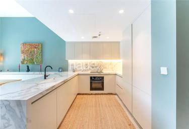 2-BD Apartment Sale, 1,000 sq. ft., Golf Villas, The Views, Dubai, UAE #2