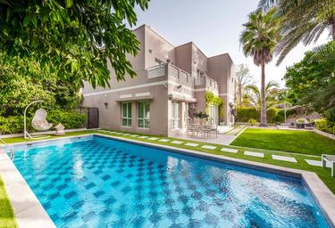 5-BD House Sale, 4,000 sq. ft., Meadows 8, Meadows, Dubai, UAE #2 5-BD House Sale, 4,000 sq. ft., Meadows 8, Meadows, Dubai, UAE #2