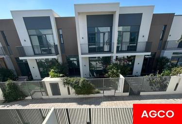 3-BD Townhouse Sale, 1,940 sq. ft. at Sun Arabian Ranches Phase 3 By Emaar, Sun, Arabian Ranches 3, Dubai, UAE #1 3-BD Townhouse Sale, 1,940 sq. ft. at Sun Arabian Ranches Phase 3 By Emaar, Sun, Arabian Ranches 3, Dubai, UAE #1