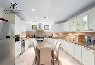 5-BD House Sale, 7,373 sq. ft., Garden Homes Frond E, Garden Homes, Palm Jumeirah, Dubai, UAE #2 5-BD House Sale, 7,373 sq. ft., Garden Homes Frond E, Garden Homes, Palm Jumeirah, Dubai, UAE #2