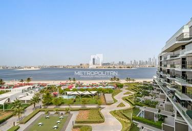 3-BD Apartment Sale, 1,000 sq. ft., The 8, The Crescent, Palm Jumeirah, Dubai, UAE #1 3-BD Apartment Sale, 1,000 sq. ft., The 8, The Crescent, Palm Jumeirah, Dubai, UAE #1