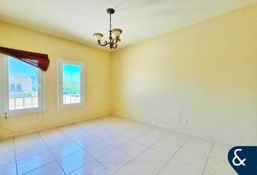 3-BD House Sale, 2,456 sq. ft., Springs 7, The Springs, Dubai, UAE #4