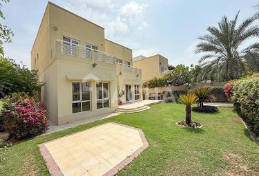 4-BD House Sale, 5,900 sq. ft., Meadows 8, Meadows, Dubai, UAE #1 4-BD House Sale, 5,900 sq. ft., Meadows 8, Meadows, Dubai, UAE #1
