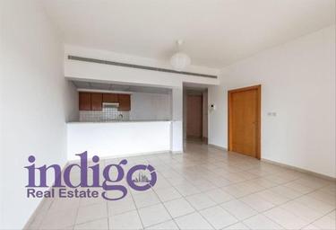 2-BD Apartment Sale, 1,000 sq. ft., Golf Tower 3, Golf Towers, The Views, Dubai, UAE #2