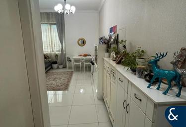2-BD Apartment Sale, 1,000 sq. ft., Executive Bay A, Executive Bay, Business Bay, Dubai, UAE #4