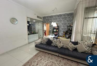 2-BD Apartment Sale, 1,000 sq. ft., Executive Bay A, Executive Bay, Business Bay, Dubai, UAE #2 2-BD Apartment Sale, 1,000 sq. ft., Executive Bay A, Executive Bay, Business Bay, Dubai, UAE #2