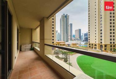 2-BD Apartment Sale, 1,000 sq. ft., Sadaf 7, Sadaf, Jumeirah Beach Residence, Dubai, UAE #1 2-BD Apartment Sale, 1,000 sq. ft., Sadaf 7, Sadaf, Jumeirah Beach Residence, Dubai, UAE #1