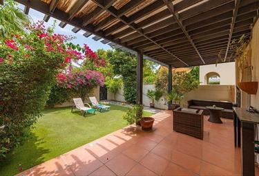 3-BD Townhouse Sale, 2,507 sq. ft., Forat, The Lakes, Dubai, UAE #3 3-BD Townhouse Sale, 2,507 sq. ft., Forat, The Lakes, Dubai, UAE #3