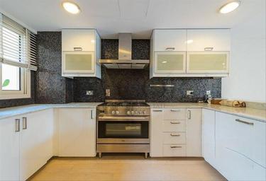 3-BD Townhouse Sale, 2,507 sq. ft., Forat, The Lakes, Dubai, UAE #4