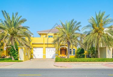 4-BD House Sale, 5,000 sq. ft., Garden Homes Frond C, Garden Homes, Palm Jumeirah, Dubai, UAE #1 4-BD House Sale, 5,000 sq. ft., Garden Homes Frond C, Garden Homes, Palm Jumeirah, Dubai, UAE #1