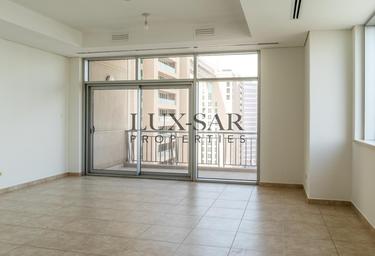 3-BD Apartment Sale, 1,000 sq. ft., Emaar Tower B, Emaar Towers, Deira, Dubai, UAE #2