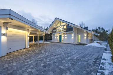 Продажа коттеджа 240 м², 4 спальни, коттеджный посёлок Ренессанс парк, деревня Чесноково, муниципальный округ Истра, Московская область, Россия #4