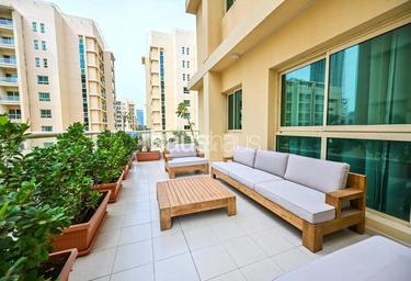 2-BD Apartment Sale, 1,000 sq. ft., Al Thayyal 2, Al Thayyal, Greens, Dubai, UAE #1
