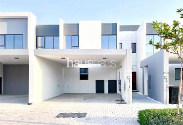 3-BD Townhouse Sale, 1,947 sq. ft. at La Rosa Phase 2 By Dubai Properties, La Rosa 2, Villanova, Dubai Land, Dubai, UAE #2 3-BD Townhouse Sale, 1,947 sq. ft. at La Rosa Phase 2 By Dubai Properties, La Rosa 2, Villanova, Dubai Land, Dubai, UAE #2