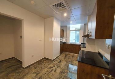 4-BD House Sale, 3,300 sq. ft., Al Nahyan Villa Compound, Al Nahyan Camp, Abu Dhabi, UAE #3 4-BD House Sale, 3,300 sq. ft., Al Nahyan Villa Compound, Al Nahyan Camp, Abu Dhabi, UAE #3