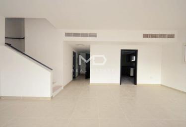 5-BD House Sale, 2,942 sq. ft., Arabian Style, Al Reef Villas, Al Reef, Abu Dhabi, UAE #2 5-BD House Sale, 2,942 sq. ft., Arabian Style, Al Reef Villas, Al Reef, Abu Dhabi, UAE #2
