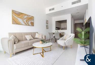 1-BD Apartment Sale, 781 sq. ft., The Bay, Business Bay, Dubai, UAE #2