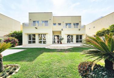 4-BD House Sale, 3,578 sq. ft., Meadows 8, Meadows, Dubai, UAE #3 4-BD House Sale, 3,578 sq. ft., Meadows 8, Meadows, Dubai, UAE #3