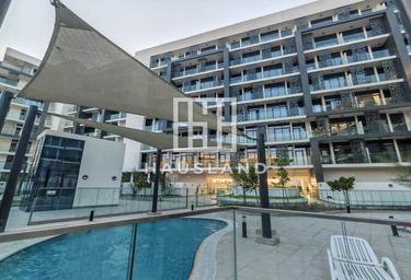 2-BD Apartment Sale, 1,000 sq. ft. at The Gate Masdar City, The Gate, Masdar City, Abu Dhabi, UAE #4