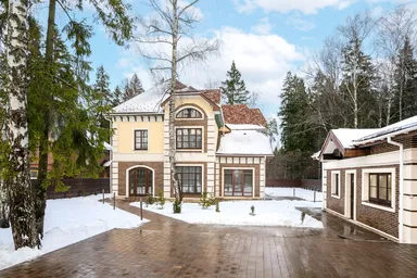 4-BD House Sale, 405 sq. m. at У Лесного Озера, Krasnogorsk, Moscow Region, Russia #1 4-BD House Sale, 405 sq. m. at У Лесного Озера, Krasnogorsk, Moscow Region, Russia #1