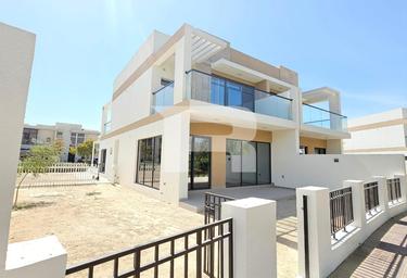 4-BD Townhouse Sale, 3,565 sq. ft., Park Residences 4, Park Residences, DAMAC Hills, Dubai, UAE #2 4-BD Townhouse Sale, 3,565 sq. ft., Park Residences 4, Park Residences, DAMAC Hills, Dubai, UAE #2