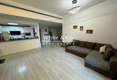 3-BD Apartment Sale, 1,000 sq. ft., The Views 1, The Views, Dubai, UAE #4