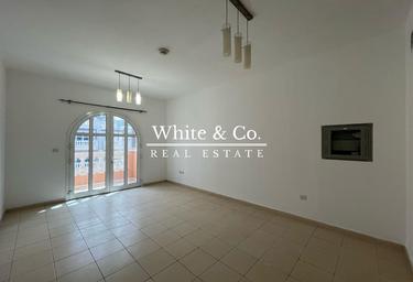 2-BD Apartment Sale, 1,000 sq. ft., Summer 2, Seasons Community, Jumeirah Village Circle, Dubai, UAE #4