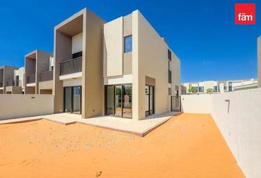 4-BD Townhouse Sale, 2,516 sq. ft. at La Violeta Phase 2 By Dubai Properties, La Violeta 2, Villanova, Dubai Land, Dubai, UAE #1 4-BD Townhouse Sale, 2,516 sq. ft. at La Violeta Phase 2 By Dubai Properties, La Violeta 2, Villanova, Dubai Land, Dubai, UAE #1