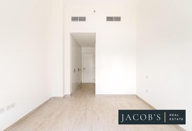 2-BD Apartment Sale, 1,000 sq. ft., Al Andalus Tower D, Al Andalus, Jumeirah Golf Estates, Dubai, UAE #4