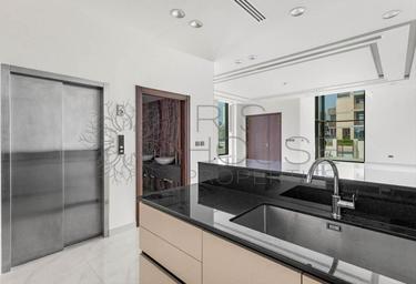 4-BD Townhouse Sale, 3,163 sq. ft., District 11, Jumeirah Village Circle, Dubai, UAE #3 4-BD Townhouse Sale, 3,163 sq. ft., District 11, Jumeirah Village Circle, Dubai, UAE #3