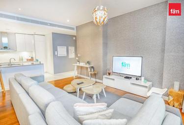 2-BD Apartment Sale, 1,000 sq. ft., Building 2A, City Walk, Dubai, UAE #4