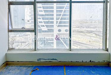 Apartment Sale, 324 sq. ft. at Wind Tower 1, Wind Tower 1, JLT Cluster B, Jumeirah Lake Towers, Dubai, UAE #2 Apartment Sale, 324 sq. ft. at Wind Tower 1, Wind Tower 1, JLT Cluster B, Jumeirah Lake Towers, Dubai, UAE #2