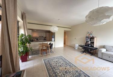 2-BD Apartment Sale, 1,000 sq. ft., Al Jaz 3, Al Jaz, Greens, Dubai, UAE #3