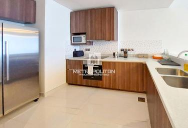 3-BD Apartment Sale, 1,000 sq. ft., Avani Palm View Hotel & Suites, Dubai Media City, Dubai, UAE #3 3-BD Apartment Sale, 1,000 sq. ft., Avani Palm View Hotel & Suites, Dubai Media City, Dubai, UAE #3