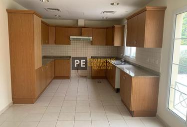 4-BD House Sale, 6,494 sq. ft., Meadows 1, Meadows, Dubai, UAE #4