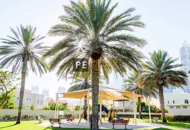 4-BD House Sale, 6,494 sq. ft., Meadows 1, Meadows, Dubai, UAE #2 4-BD House Sale, 6,494 sq. ft., Meadows 1, Meadows, Dubai, UAE #2