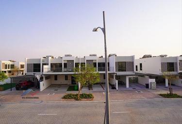3-BD House Sale, 2,400 sq. ft., Zinnia, Damac Hills 2, Dubai, UAE #1 3-BD House Sale, 2,400 sq. ft., Zinnia, Damac Hills 2, Dubai, UAE #1