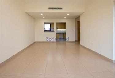 3-BD Apartment Sale, 1,000 sq. ft., Souk Al Warsan, International City, Dubai, UAE #2