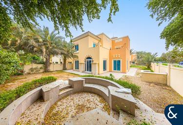 4-BD House Sale, 3,770 sq. ft., Esmeralda, Victory Heights, Dubai Sports City, Dubai, UAE #1 4-BD House Sale, 3,770 sq. ft., Esmeralda, Victory Heights, Dubai Sports City, Dubai, UAE #1