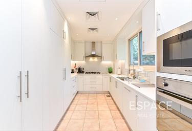 4-BD House Sale, 3,325 sq. ft., Oliva, Victory Heights, Dubai Sports City, Dubai, UAE #2 4-BD House Sale, 3,325 sq. ft., Oliva, Victory Heights, Dubai Sports City, Dubai, UAE #2
