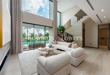 5-BD House Sale, 10,024 sq. ft., Garden Hall, Oasis Clusters, Jumeirah Islands, Dubai, UAE #2 5-BD House Sale, 10,024 sq. ft., Garden Hall, Oasis Clusters, Jumeirah Islands, Dubai, UAE #2
