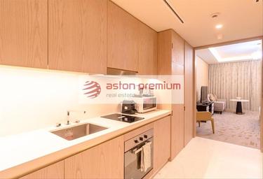 Apartment Sale, 523 sq. ft., The Palm Tower, Palm Jumeirah, Dubai, UAE #2