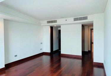 4-BD Apartment Sale, 1,000 sq. ft., Jumeirah Living, World Trade Centre Residence, World Trade Center, Dubai, UAE #2