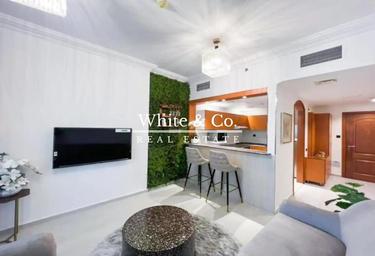 2-BD Apartment Sale, 1,000 sq. ft., Manchester Tower, Dubai Marina, Dubai, UAE #1