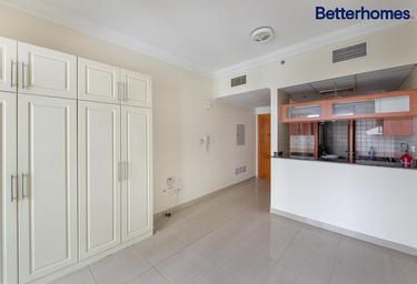 Apartment Sale, 341 sq. ft., Manchester Tower, Dubai Marina, Dubai, UAE #3